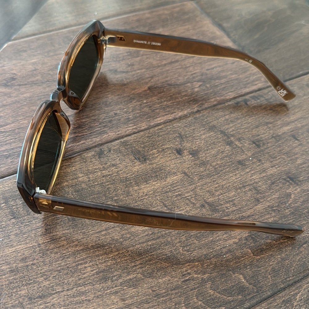 Le Specs dynamite rectangular frames tobacco - Picture 4 of 9